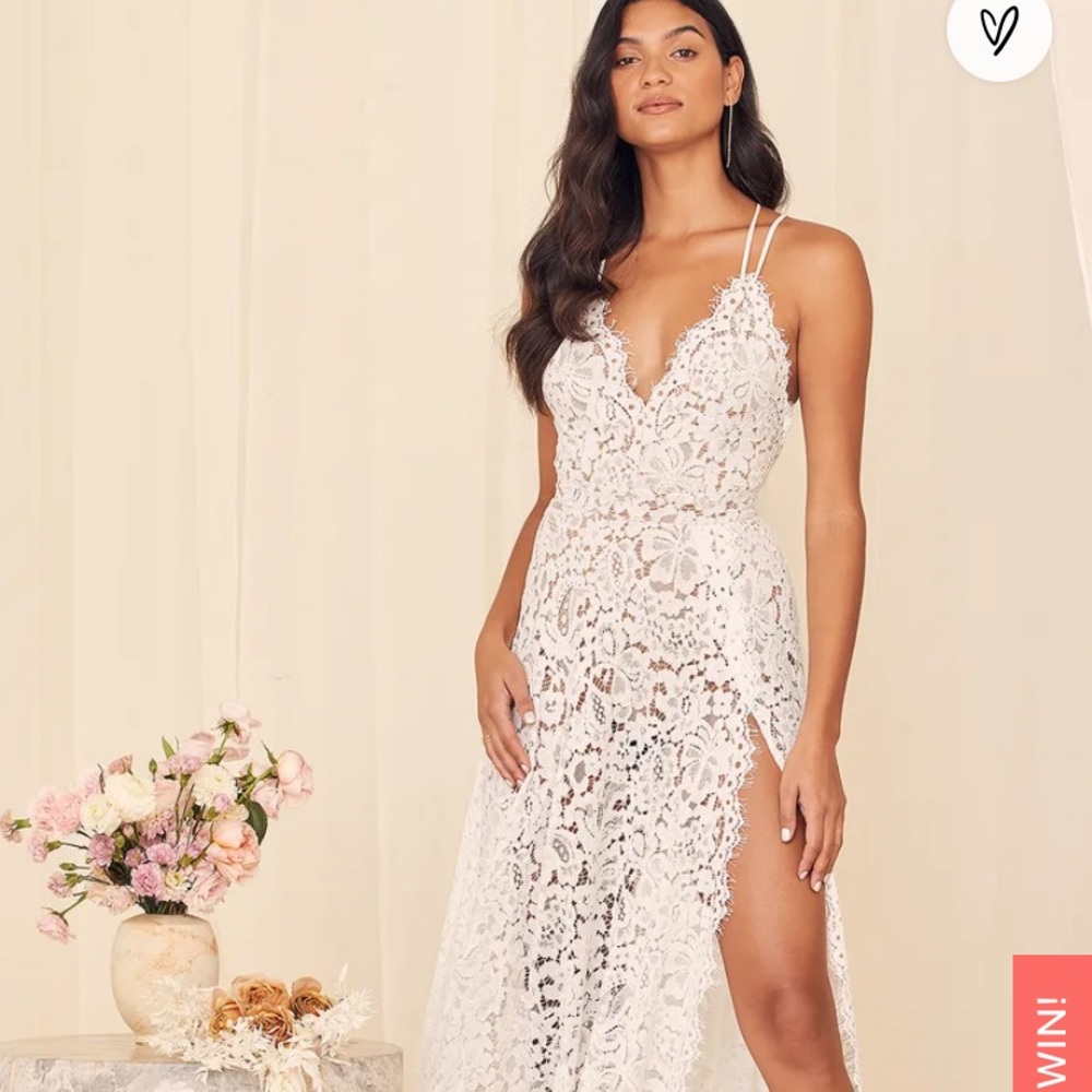 White Lace Backless Maxi Dress